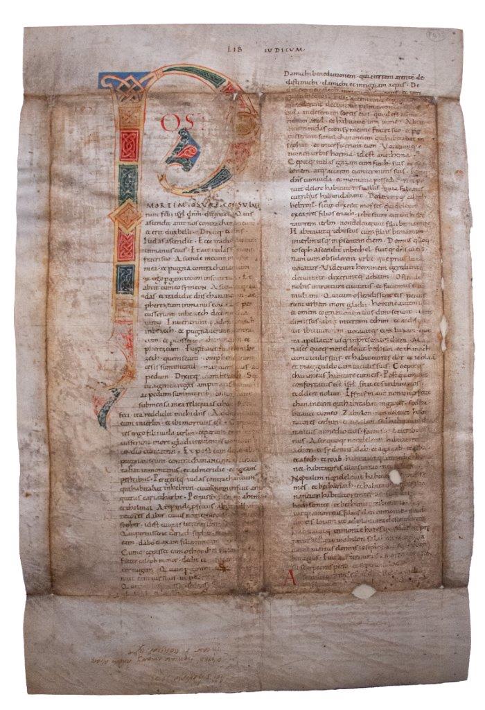 Huge ‘Atlantic’ Bible leaf with an impressive initial opening the Book of Judges, Italy, c.1100