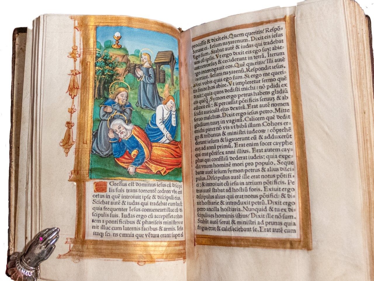 Gorgeous Book of Hours printed on vellum; Germain Hardouin with 16 large and 25 smaller illuminations c.1520