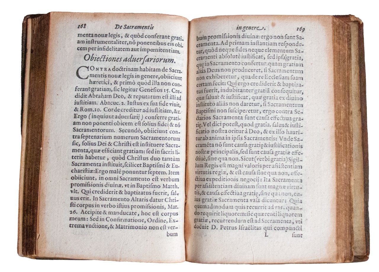 A Twelfth-Century English Manuscript Hidden Inside a Renaissance Book: Two Romanesque Leaves on the Sacraments Preserved as Original Pastedowns